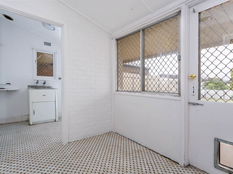 288 Hampstead Road, Clearview SA 5085