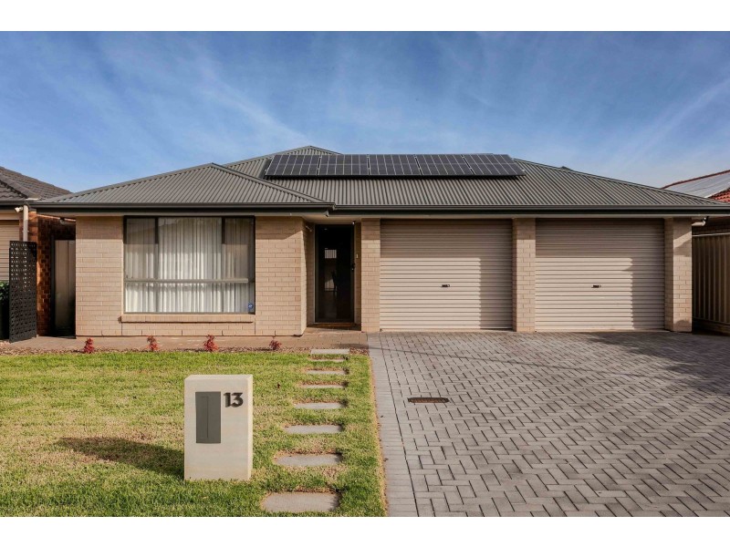 13 Tasos Drive, Munno Para West SA 5115