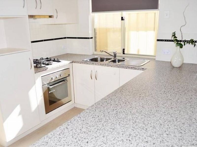 8A Joanna Street, Largs Bay SA 5016