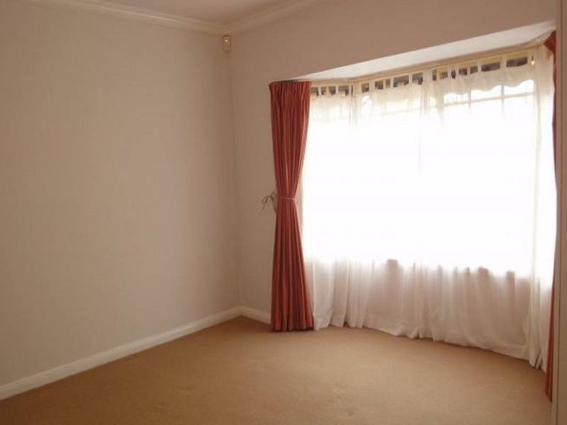 11 Mallen Street, Hilton SA 5033