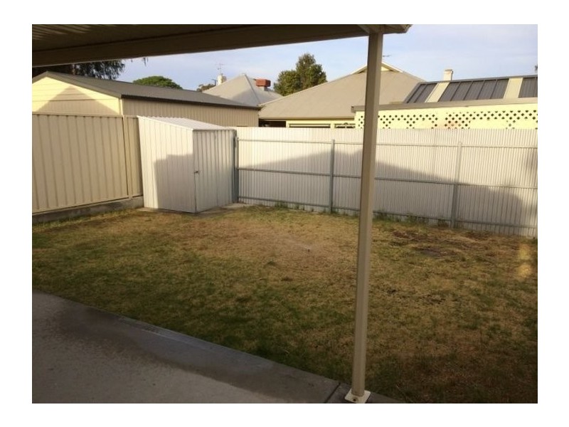 8A Joanna Street, Largs Bay SA 5016