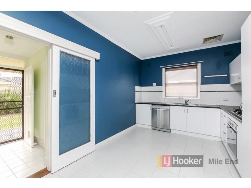 53 Dumfries Avenue, Seaton SA 5023