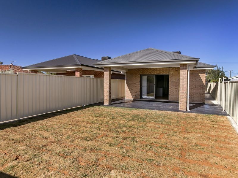 26 Cooke Crescent, Royal Park SA 5014