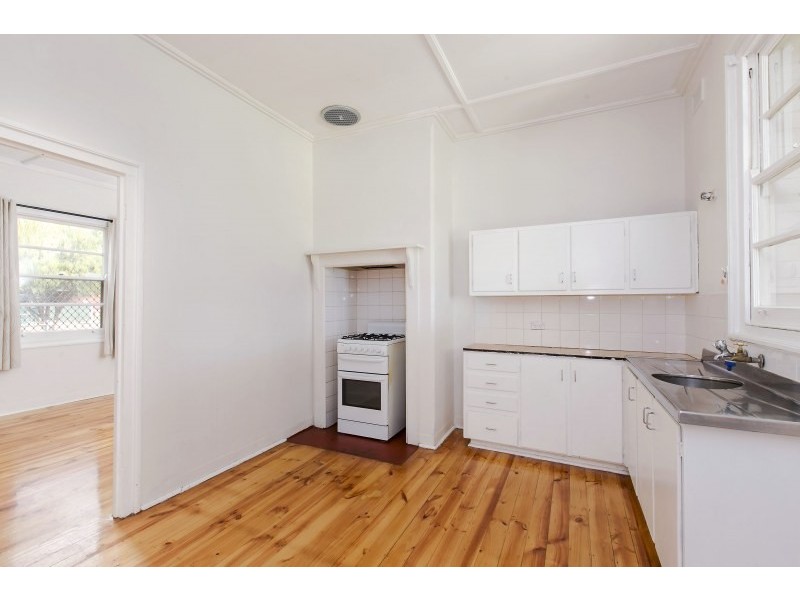 11 Fewings Avenue, Brooklyn Park SA 5032