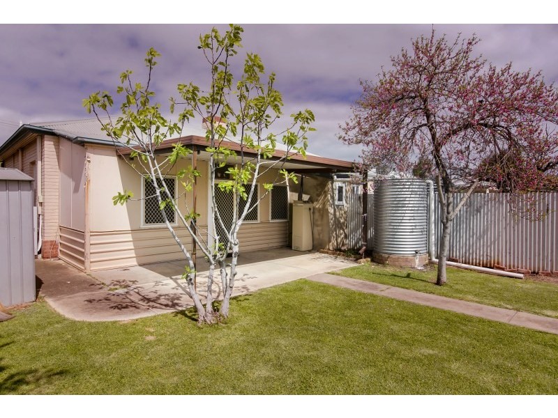 11 Fewings Avenue, Brooklyn Park SA 5032