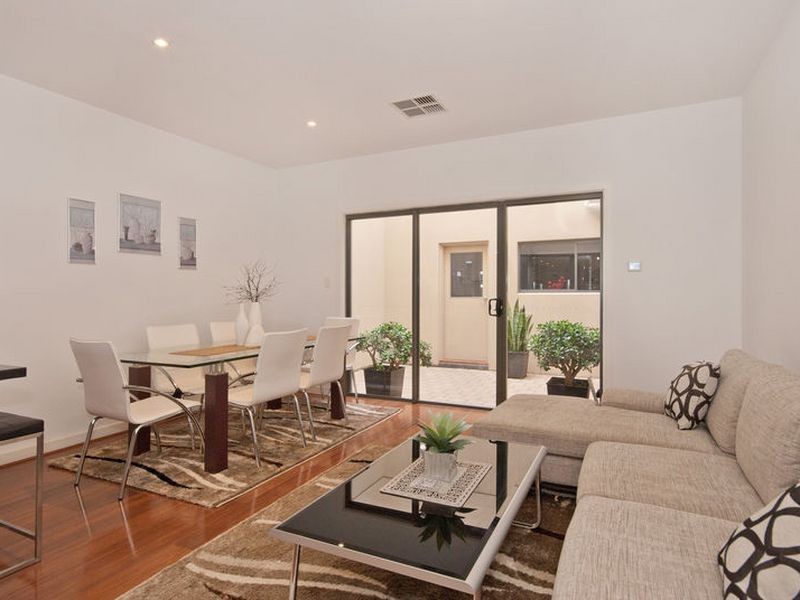 4 Pelican Lane, Mawson Lakes SA 5095