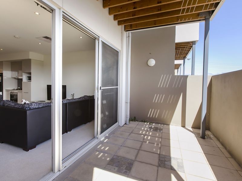 12 Karka Cove, New Port SA 5015