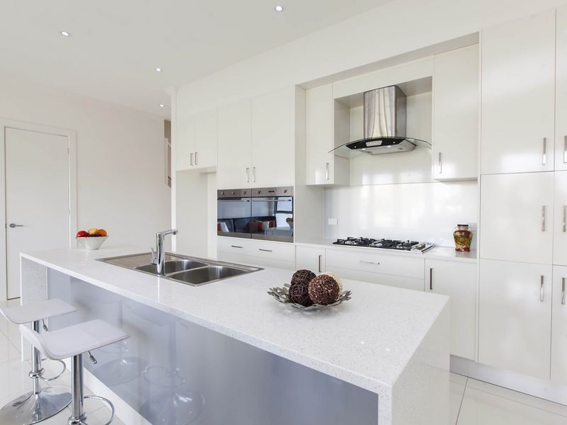 35 Santorini Walk, Mawson Lakes SA 5095