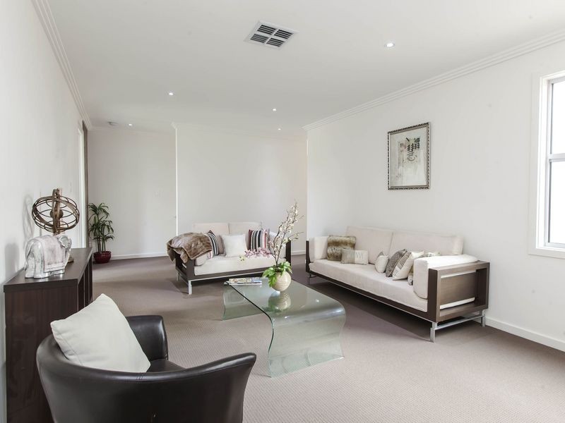 35 Santorini Walk, Mawson Lakes SA 5095