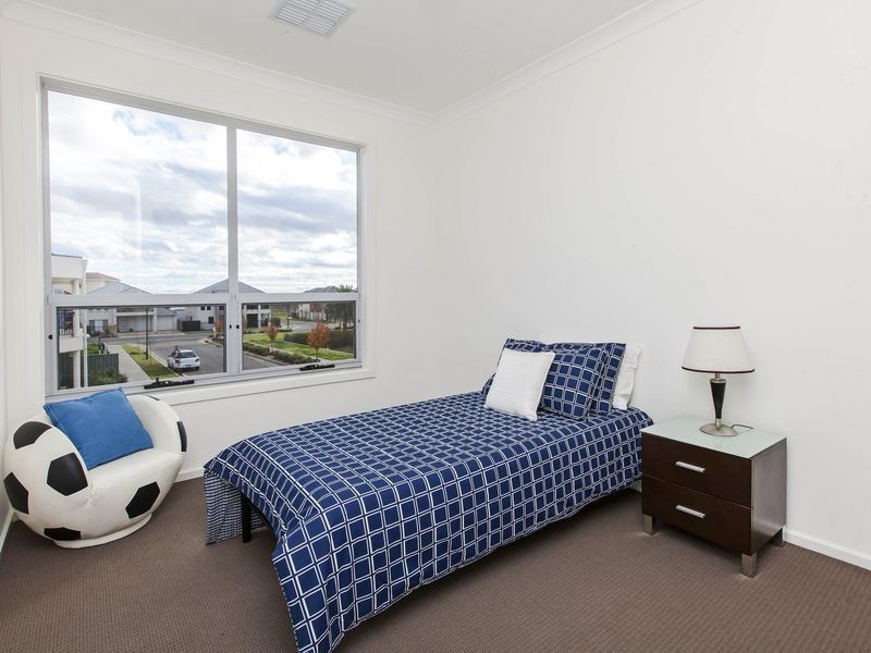 35 Santorini Walk, Mawson Lakes SA 5095