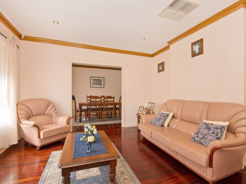 10 Aysgarth Avenue, Hectorville SA 5073