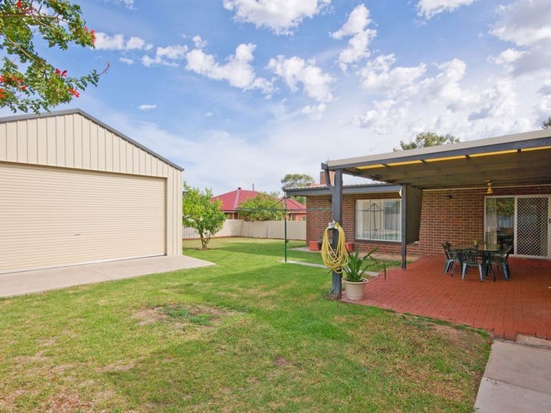 10 Aysgarth Avenue, Hectorville SA 5073