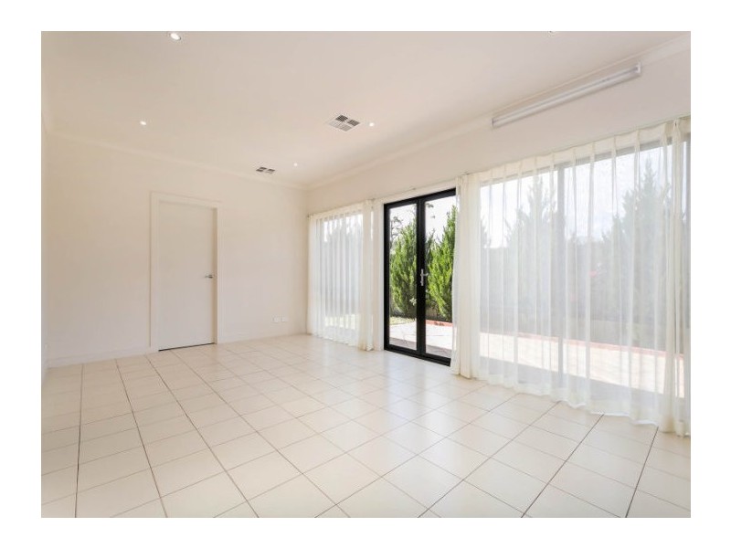 8/27A Keith Street, Hectorville SA 5073
