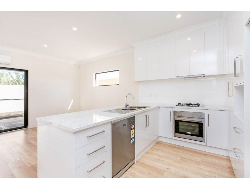 H4/17 Martins Road, Salisbury Downs SA 5108