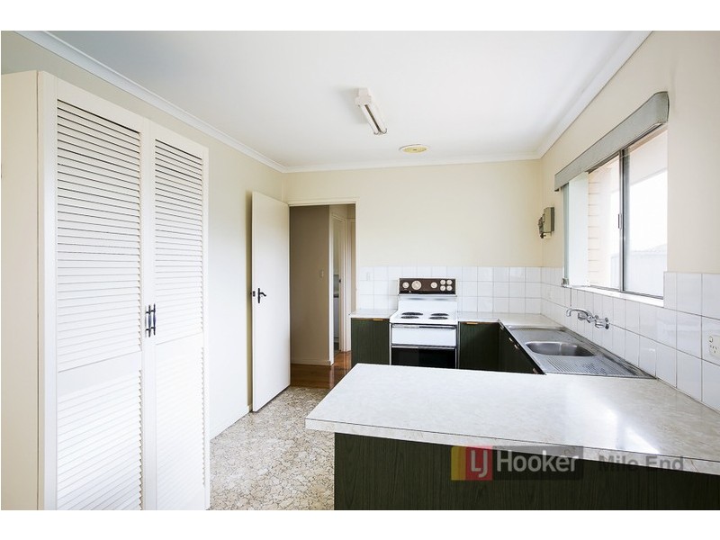 2/381 Tapleys Hill Road, Seaton SA 5023
