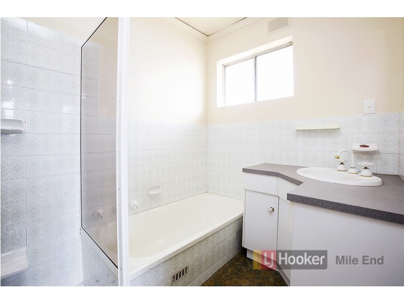 2/381 Tapleys Hill Road, Seaton SA 5023