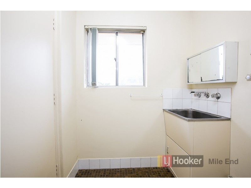 2/381 Tapleys Hill Road, Seaton SA 5023