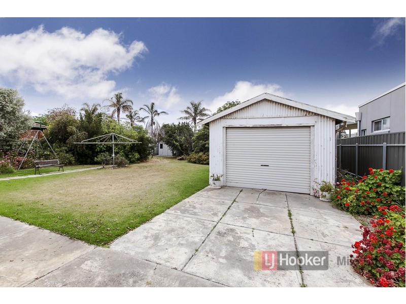 6 Clovelly Avenue, Glenelg North SA 5045