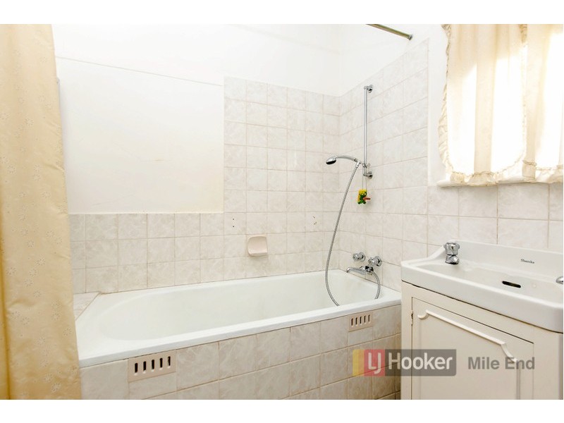 6 Clovelly Avenue, Glenelg North SA 5045