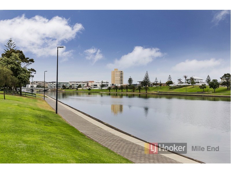 6 Clovelly Avenue, Glenelg North SA 5045