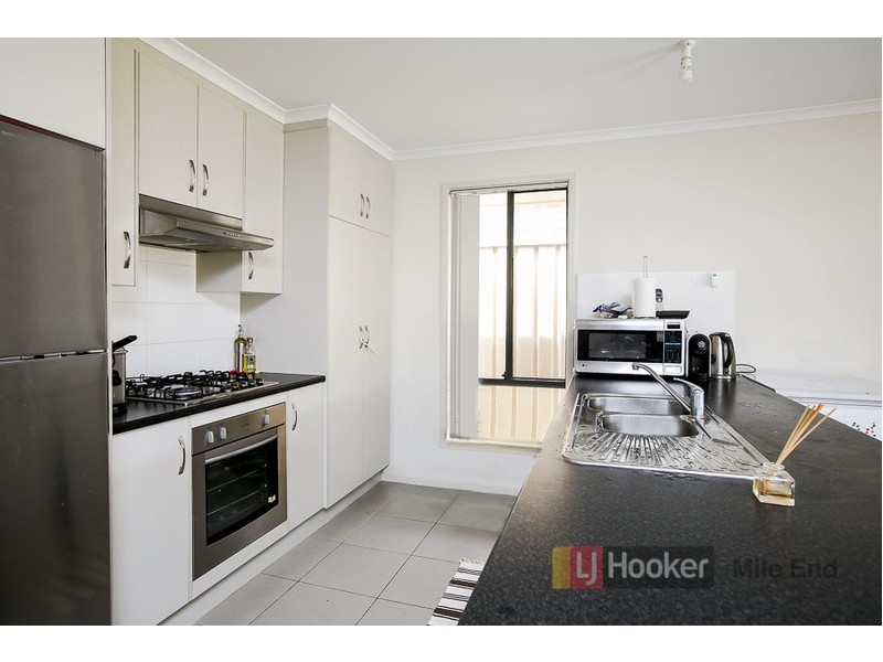 15 Maldon Avenue, Mitchell Park SA 5043