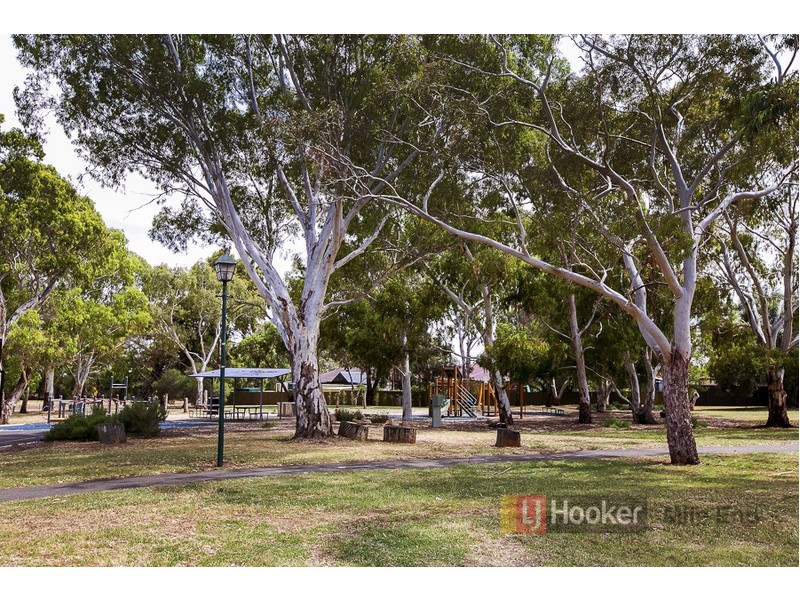 15 Maldon Avenue, Mitchell Park SA 5043