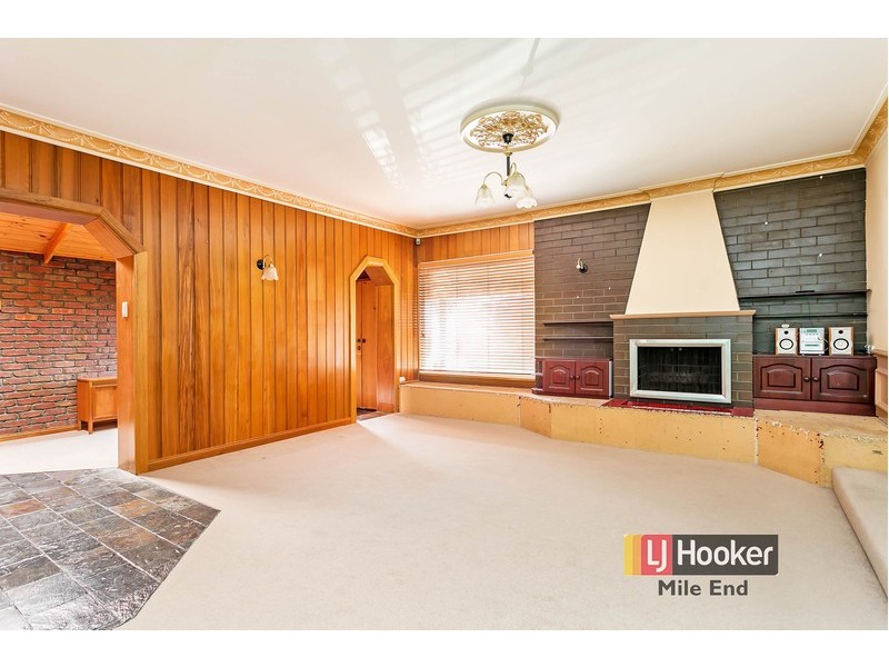 20 Allen Drive, Para Hills SA 5096