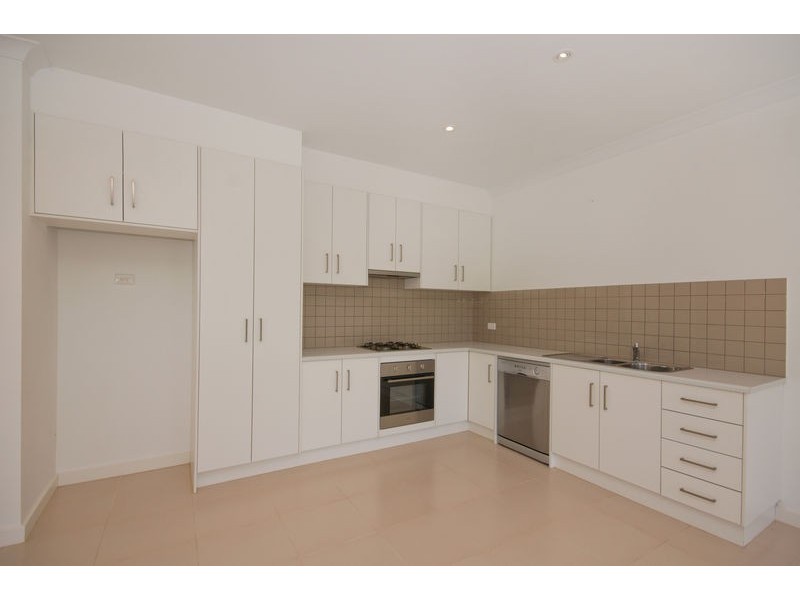 4 Northcote Walk, Mawson Lakes SA 5095