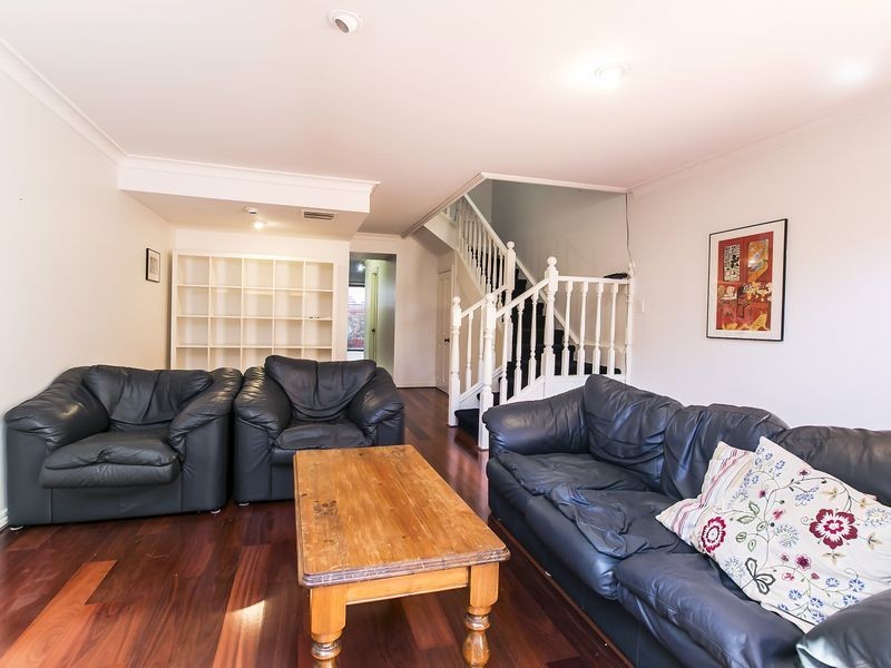 28 Halls Place, Adelaide SA 5000