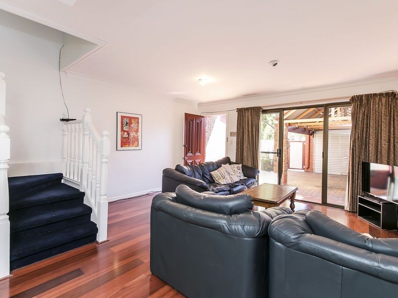 28 Halls Place, Adelaide SA 5000