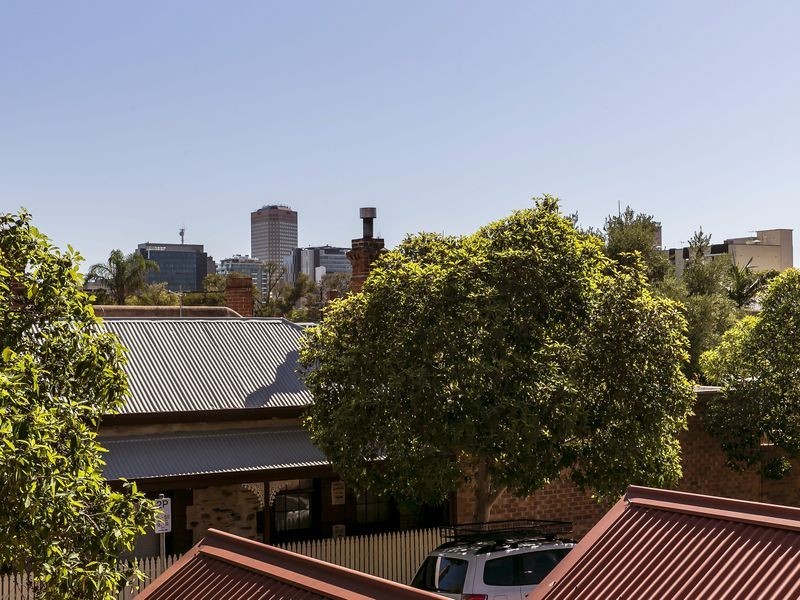 28 Halls Place, Adelaide SA 5000