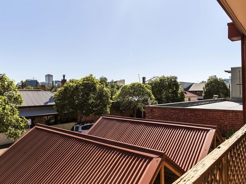 28 Halls Place, Adelaide SA 5000