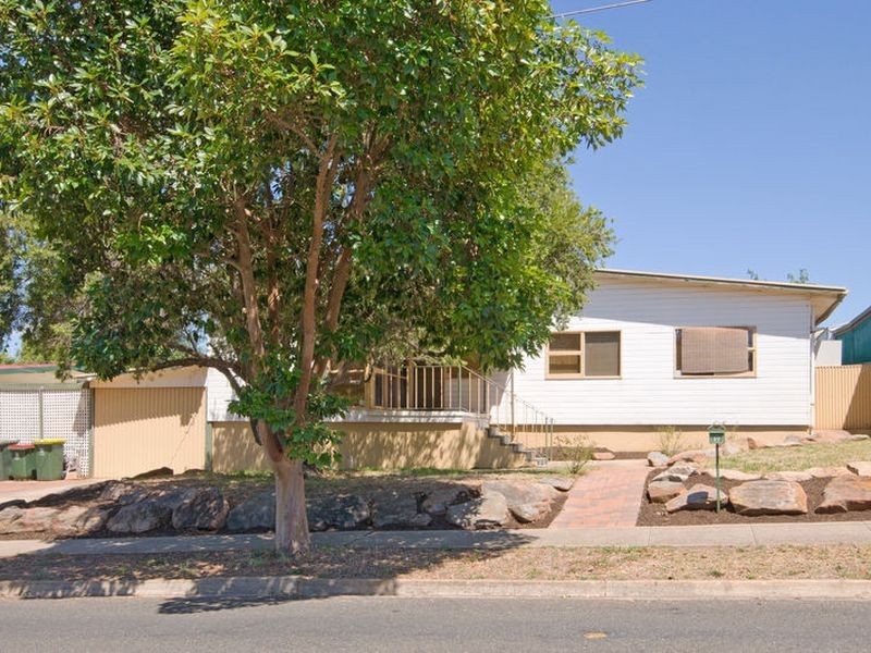 17 Tasman Avenue, Gilles Plains SA 5086