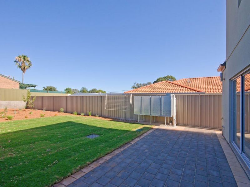 4A & 4B Wilga Street, Seacombe Gardens SA 5047