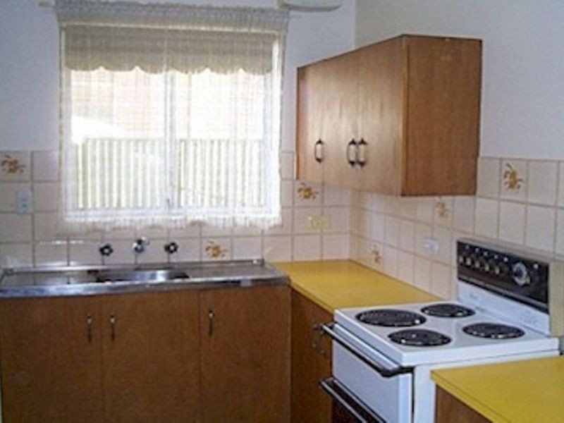 2/4 Comaum Street, St Marys SA 5042