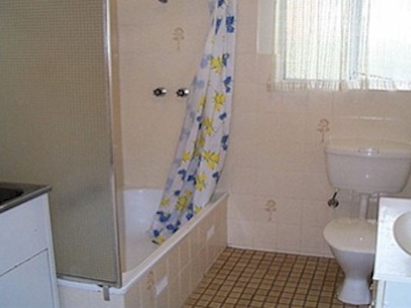 2/4 Comaum Street, St Marys SA 5042