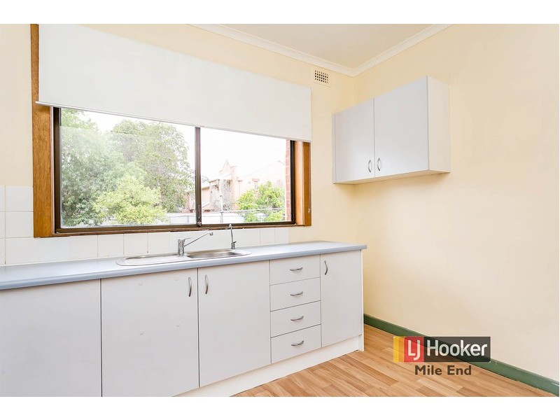 6 View Road, Glandore SA 5037
