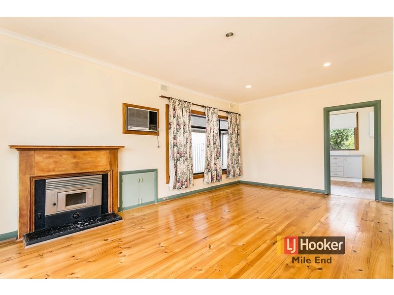 6 View Road, Glandore SA 5037