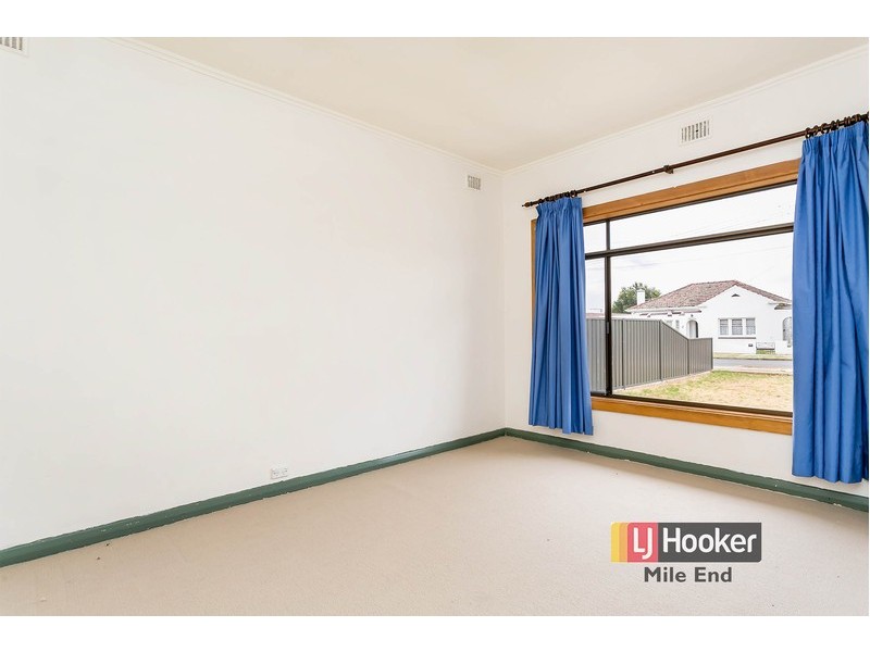 6 View Road, Glandore SA 5037