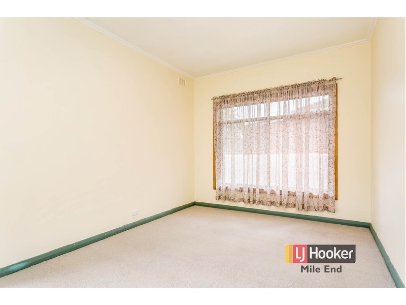 6 View Road, Glandore SA 5037