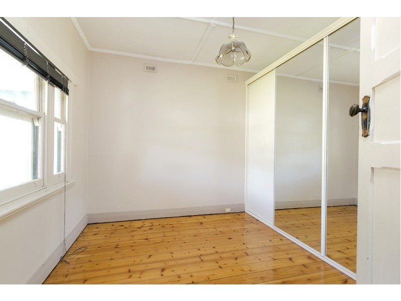 45 Albion Avenue, Glandore SA 5037
