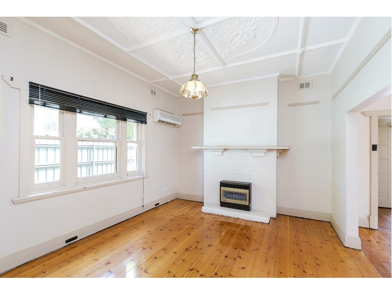45 Albion Avenue, Glandore SA 5037