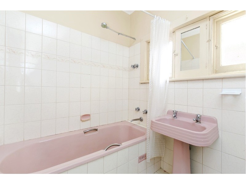 45 Albion Avenue, Glandore SA 5037