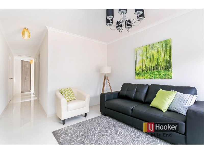 6c Julie Road, Para Hills SA 5096