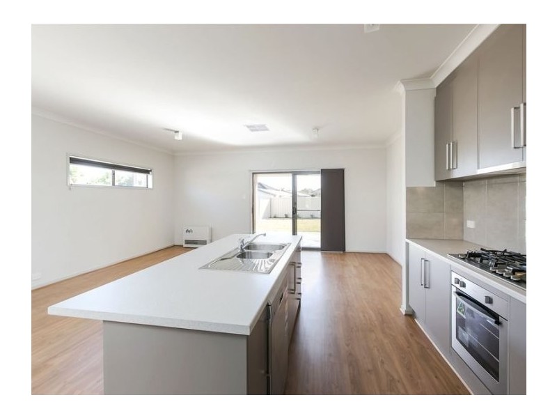 26 Cooke Crescent, Royal Park SA 5014