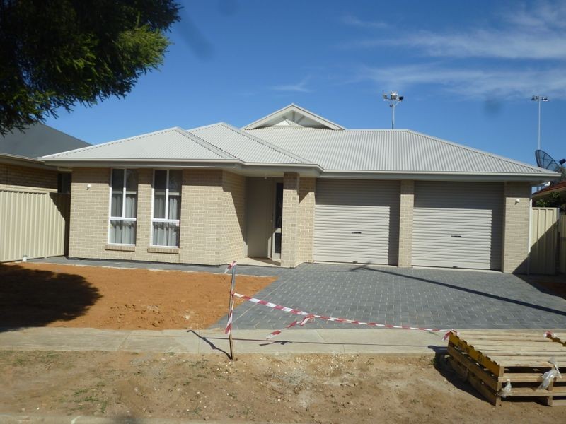 1A Fisher St, Royal Park SA 5014