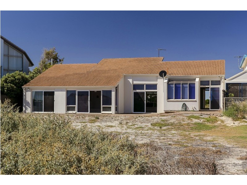 18 Gulf Point Drive, North Haven SA 5018