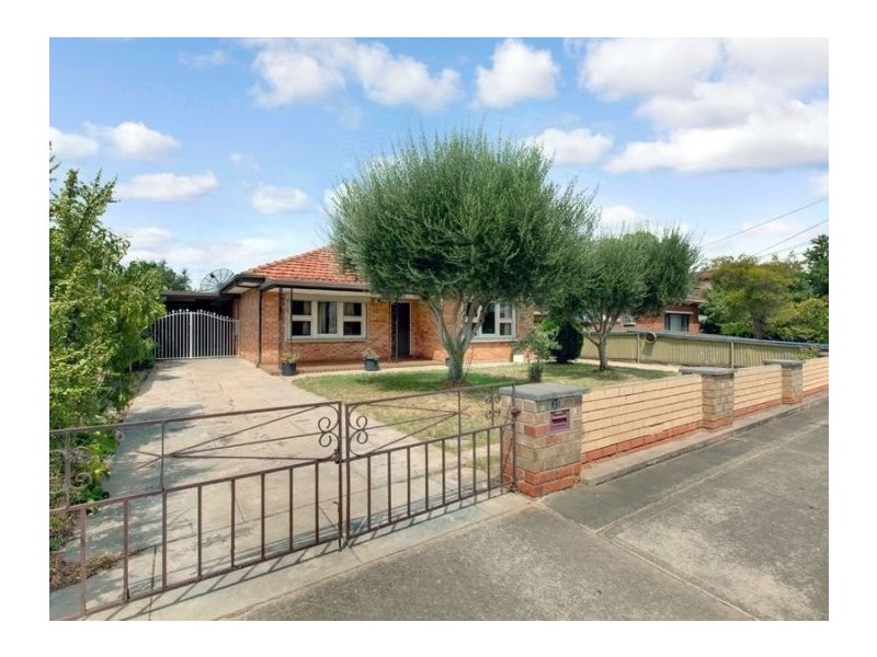 13 John Street, Flinders Park SA 5025