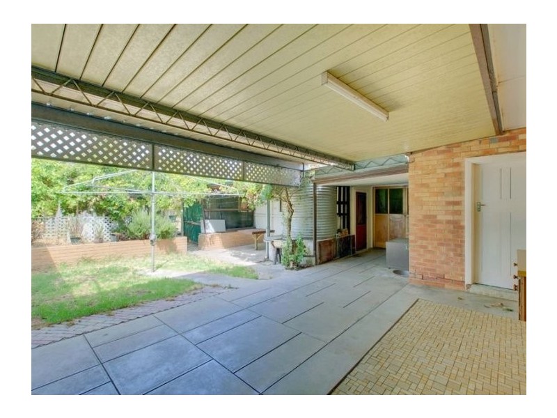 13 John Street, Flinders Park SA 5025