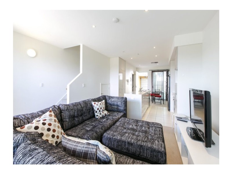 12 Karka Cove, New Port SA 5015